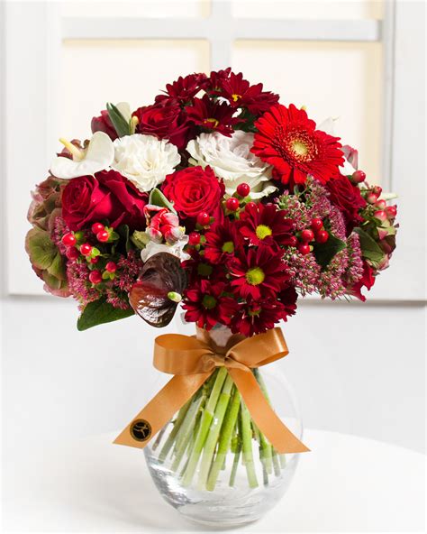 international flower delivery to hungary.